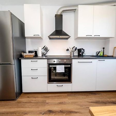 Moderne Maisonette Wohnung Im Fluesseviertel Brémai repülőtér Kültér fotó