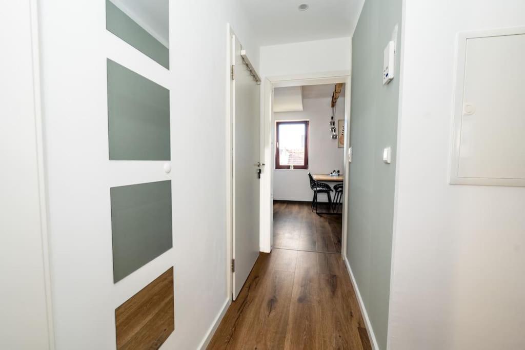 Moderne Maisonette Wohnung Im Fluesseviertel Brémai repülőtér Kültér fotó