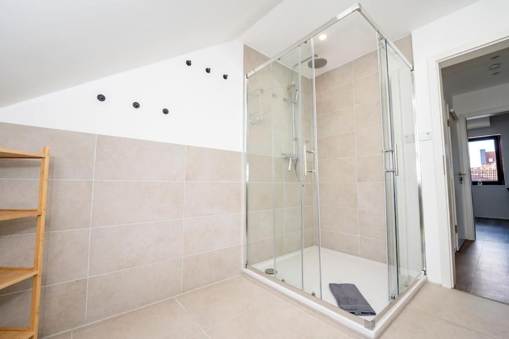 Moderne Maisonette Wohnung Im Fluesseviertel Brémai repülőtér Kültér fotó